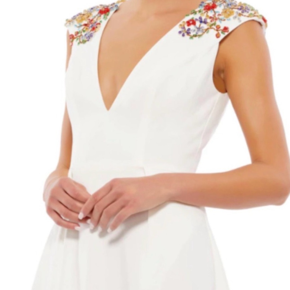 NWT Mac Duggal White Midi Dress with Floral Gems - Picture 2 of 7